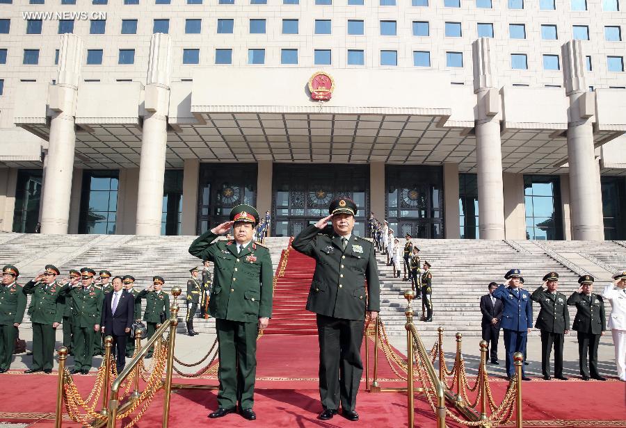 Báo Trung Quốc đưa tin về chuyến thăm của Bộ trưởng Quốc phòng VN
