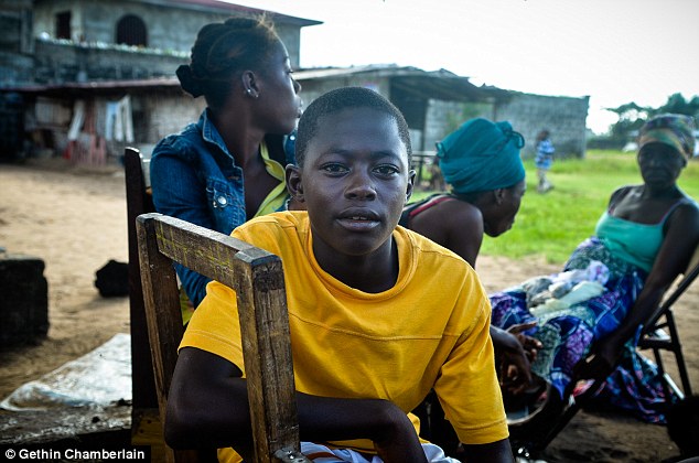 Cận cảnh khách sạn 800 USD/đêm của nhân viên cứu trợ nạn nhân Ebola 11