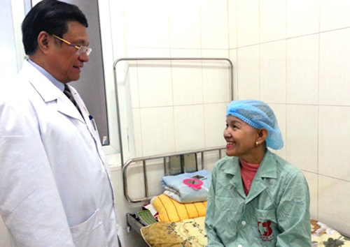 Bệnh nhân ung thư vú được chữa khỏi đầu tiên ở Việt Nam 6