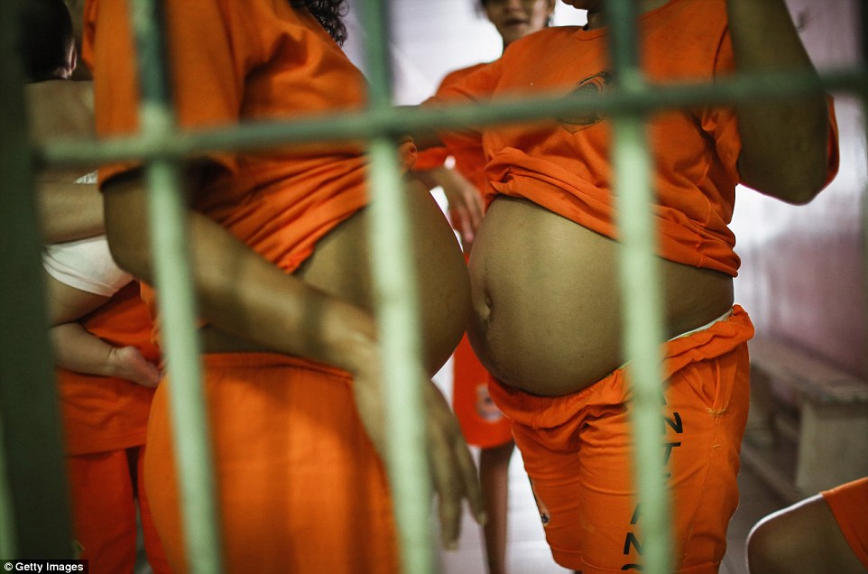 Cận cảnh cuộc sống bên trong nhà tù khét tiếng, nguy hiểm nhất Brazil 15