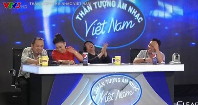 Vietnam Idol 2015 tập 3: Thanh Bùi cười ngất ngưởng vì thí sinh 'tăng động' 1
