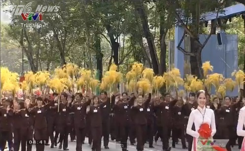 Trực tiếp: Lễ diễu binh, diễu hành kỷ niệm 40 năm giải phóng miền Nam thống nhất đất nước 9