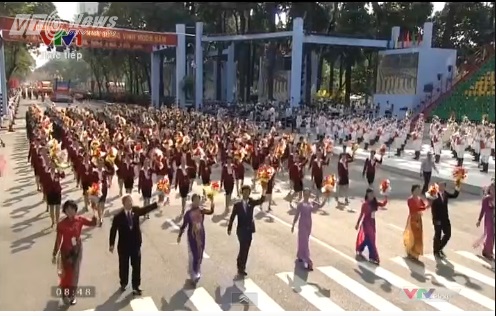 Trực tiếp: Lễ diễu binh, diễu hành kỷ niệm 40 năm giải phóng miền Nam thống nhất đất nước 6