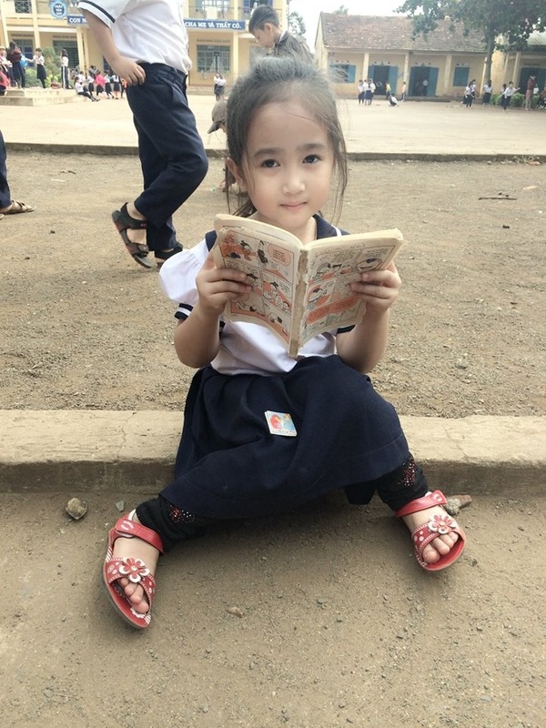 Nữ sinh tiểu học ở Đắk Lắk đáng yêu “đốn” tim dân mạng 1