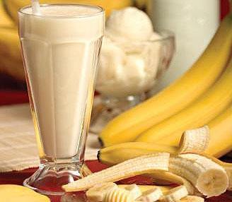 Cách làm sinh tố chuối sữa thơm ngon bổ dưỡng tại nhà 1