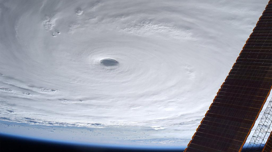 Chùm ảnh đáng sợ về siêu bão mạnh nhất 2015 Soudelor chụp từ vệ tinh 4