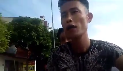 Hiệp Gà lên tiếng về clip đi xe phóng như bay, không mũ bảo hiểm 1