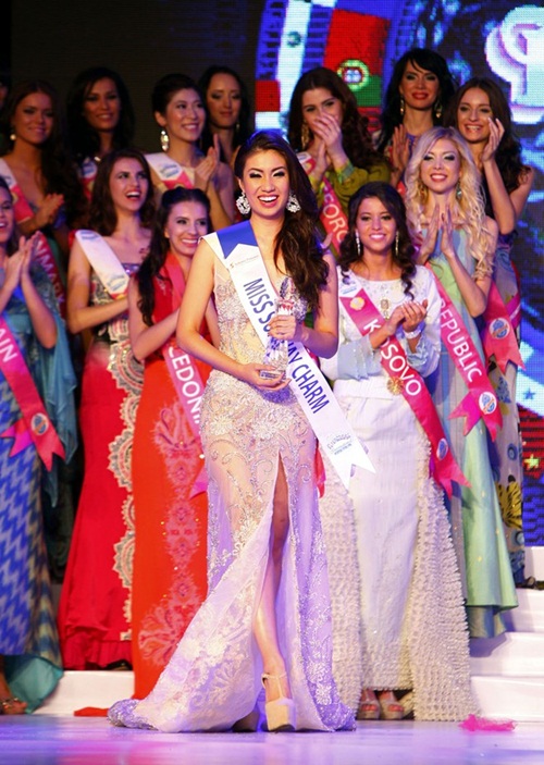 Nhìn lại nhan sắc của Hoa hậu Du lịch Quốc tế Alexis Gomez 1 Nhìn lại nhan sắc của Hoa hậu Du lịch Quốc tế Alexis Gomez 1