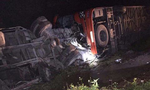 Hiện trường vụ tai nạn giao thông thảm khốc trên cao tốc Pháp Vân-Cầu Giẽ 2