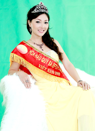 Ngày ấy bây giờ của Hoa hậu Quý bà duy nhất tại Việt Nam 1