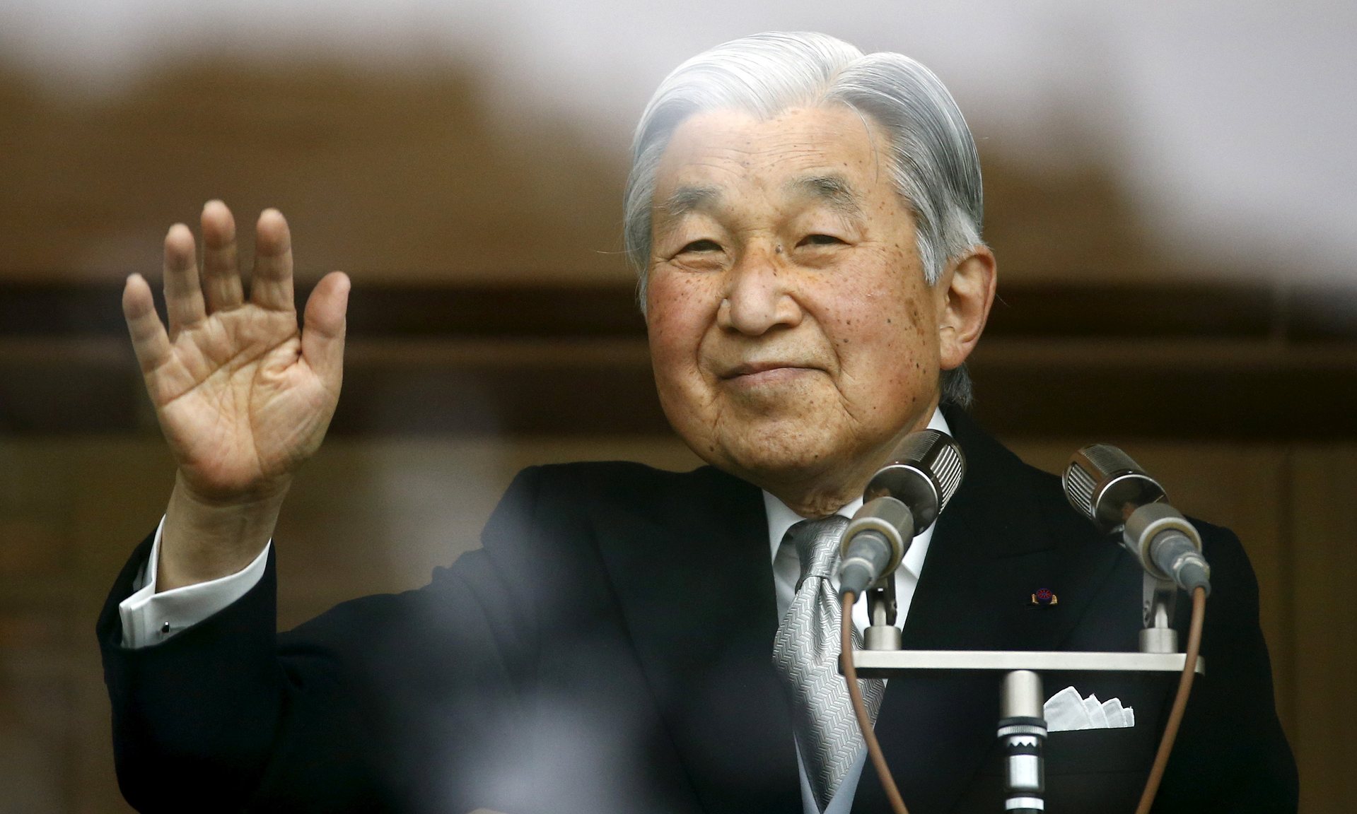 Nhật Hoàng Akihito lên kế hoạch thoái vị 1