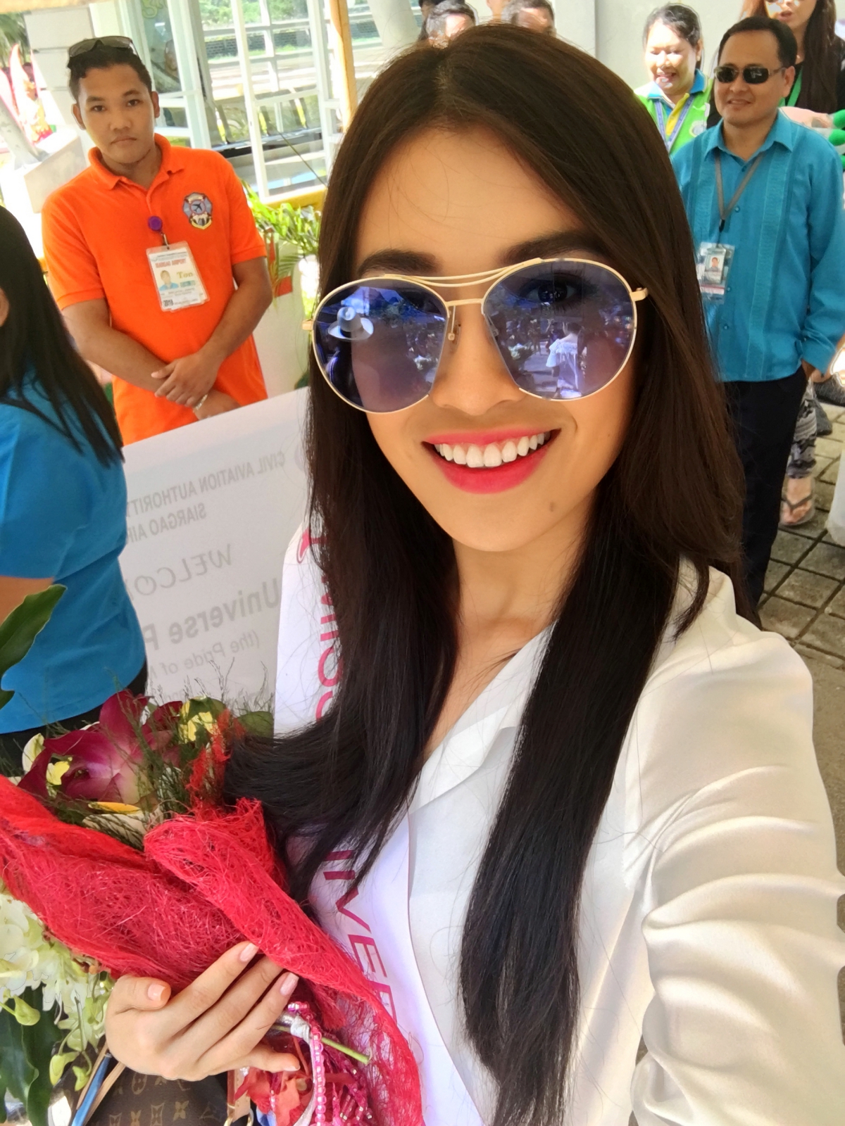 Á hậu Lệ Hằng bất ngờ trước tình cảm của người dân Philippines 1 Á hậu Lệ Hằng bất ngờ trước tình cảm của người dân Philippines 1