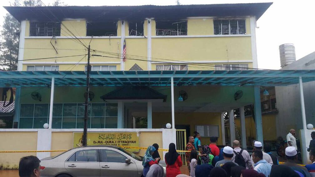 Cháy lớn tại trường nội trú, ít nhất 25 người thiệt mạng 1