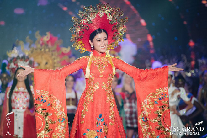Nguyễn Thị Loan dự đoán Huyền My có cơ hội lớn trở thành Hoa hậu Hòa bình Quốc tế - Ảnh 2.