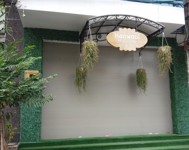 Quý bà bị thu giữ lô hàng mỹ phẩm 11 tỷ hiện đang im lặng hay Quý bà bị thu giữ lô hàng mỹ phẩm 11 tỷ hiện đang im lặng hay