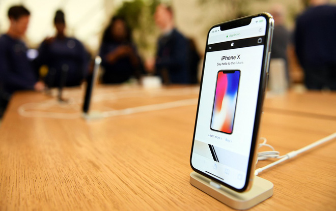 iPhone X là rơi góc nào cũng nứt vỡ - mỏng manh và sửa chữa tốn kém nhất trong lịch sử Apple - Ảnh 1.
