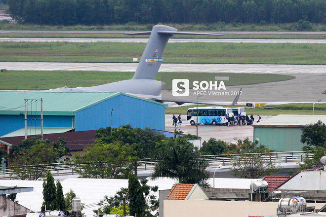 [NÓNG] Đặc vụ Mỹ vừa xuống sân bay Đà Nẵng, mang theo chó nghiệp vụ và thiết bị chuyên dụng - Ảnh 6.