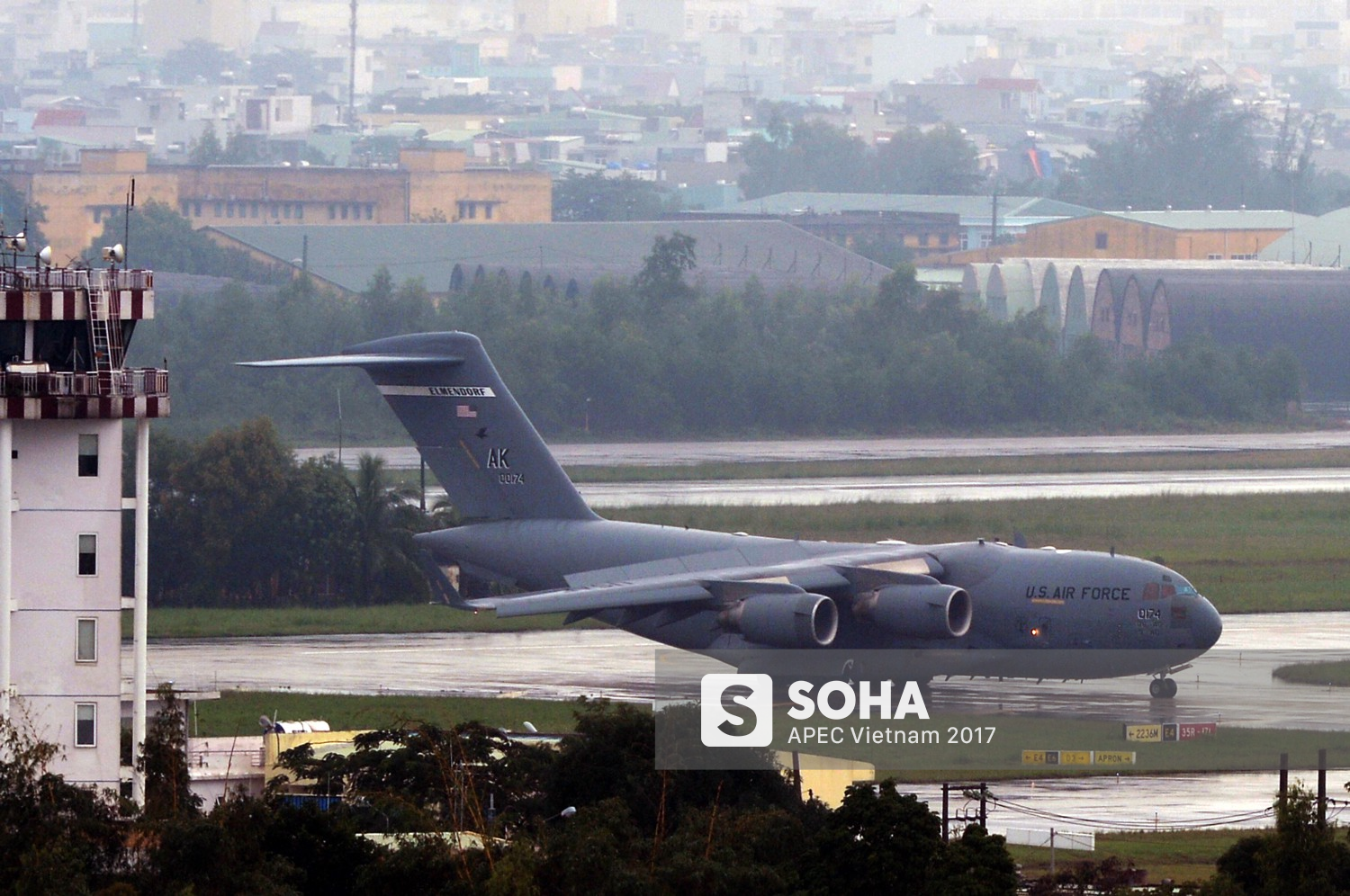 Thêm vận tải cơ C-17 Mỹ xuống Đà Nẵng, vận chuyển trang bị quan trọng phục vụ ông Trump ở APEC - Ảnh 5.