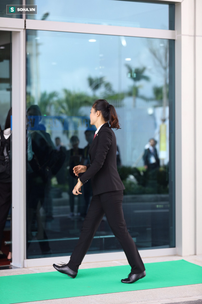 Chùm ảnh nữ Đặc vụ Việt Nam có nụ cười rất tươi tại Đà Nẵng - Ảnh 10. Chùm ảnh nữ Đặc vụ Việt Nam có nụ cười rất tươi tại Đà Nẵng - Ảnh 10.