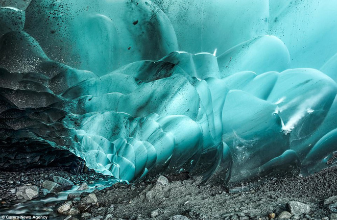 Mạo hiểm đi sâu 12.000m vào lõi băng: Phát hiện một thế giới đầy kinh ngạc - Ảnh 11.