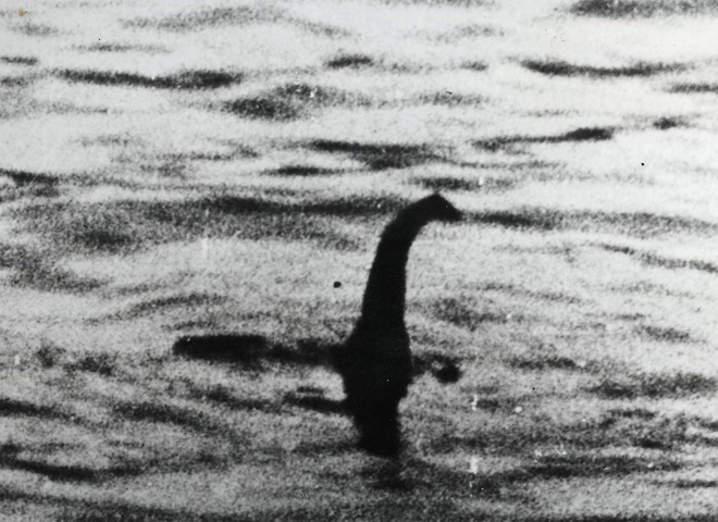 Bằng chứng kỷ lục nghi xuất hiện quái vật hồ Loch Ness: Bí ẩn hơn 200 năm được giải mã? - Ảnh 1.