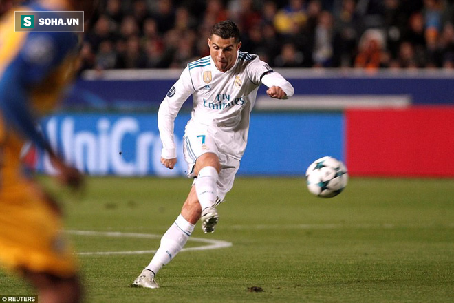 Ronaldo lập cú đúp, Real Madrid thắng ngoạn mục 6 sao - Ảnh 1.