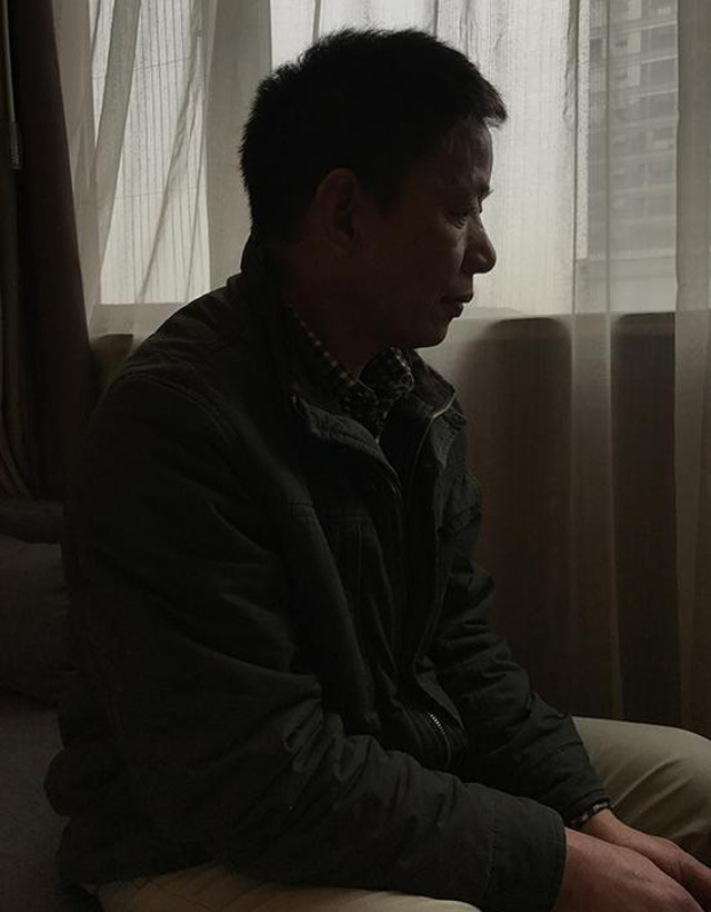 Trung Quốc: Sau 7 năm vật vã chờ đợi cái chết, người đàn ông này phát hiện ra mình không bị HIV như bác sĩ bảo - Ảnh 1.