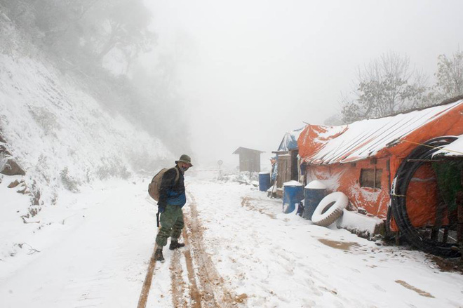 Thực hư thông tin vùng núi cao Nghệ An có tuyết rơi dày, nhiệt độ xuống dưới 0 độ C - Ảnh 3.