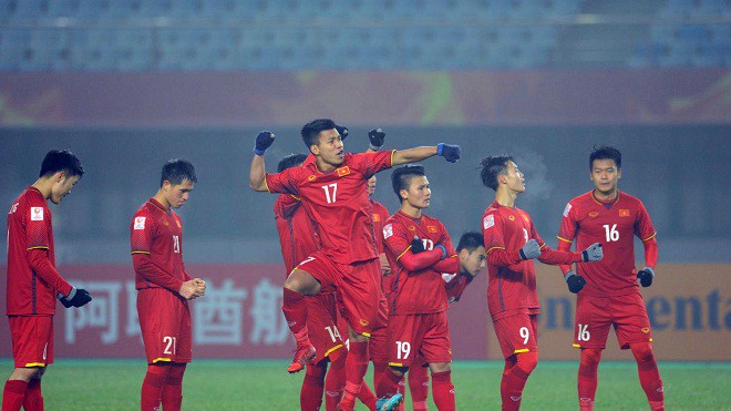 BTC đổi giờ, trận U23 Việt Nam - U23 Qatar đá muộn hơn so với dự kiến - Ảnh 1.