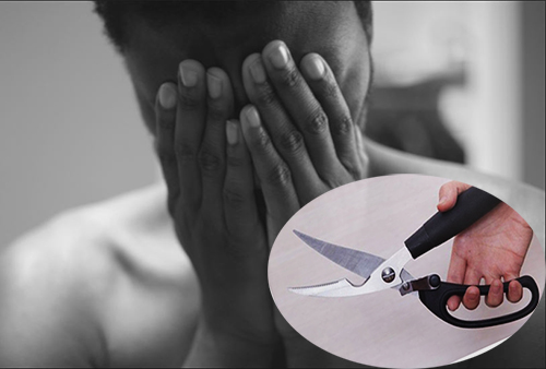 TP.HCM: Tự dùng kéo cắt bao quy đầu tại nhà, người đàn ông gặp họa 1