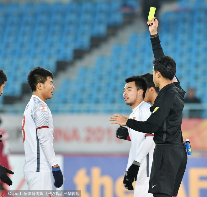 Báo Trung Quốc: Trọng tài không cứu được Qatar, U23 Việt Nam quá xứng đáng! - Ảnh 1.