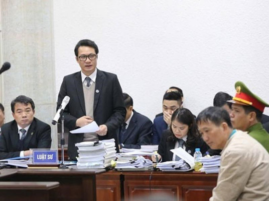 Luật sư của Trịnh Xuân Thanh liên tục Hình ảnh Luật sư của Trịnh Xuân Thanh liên tục