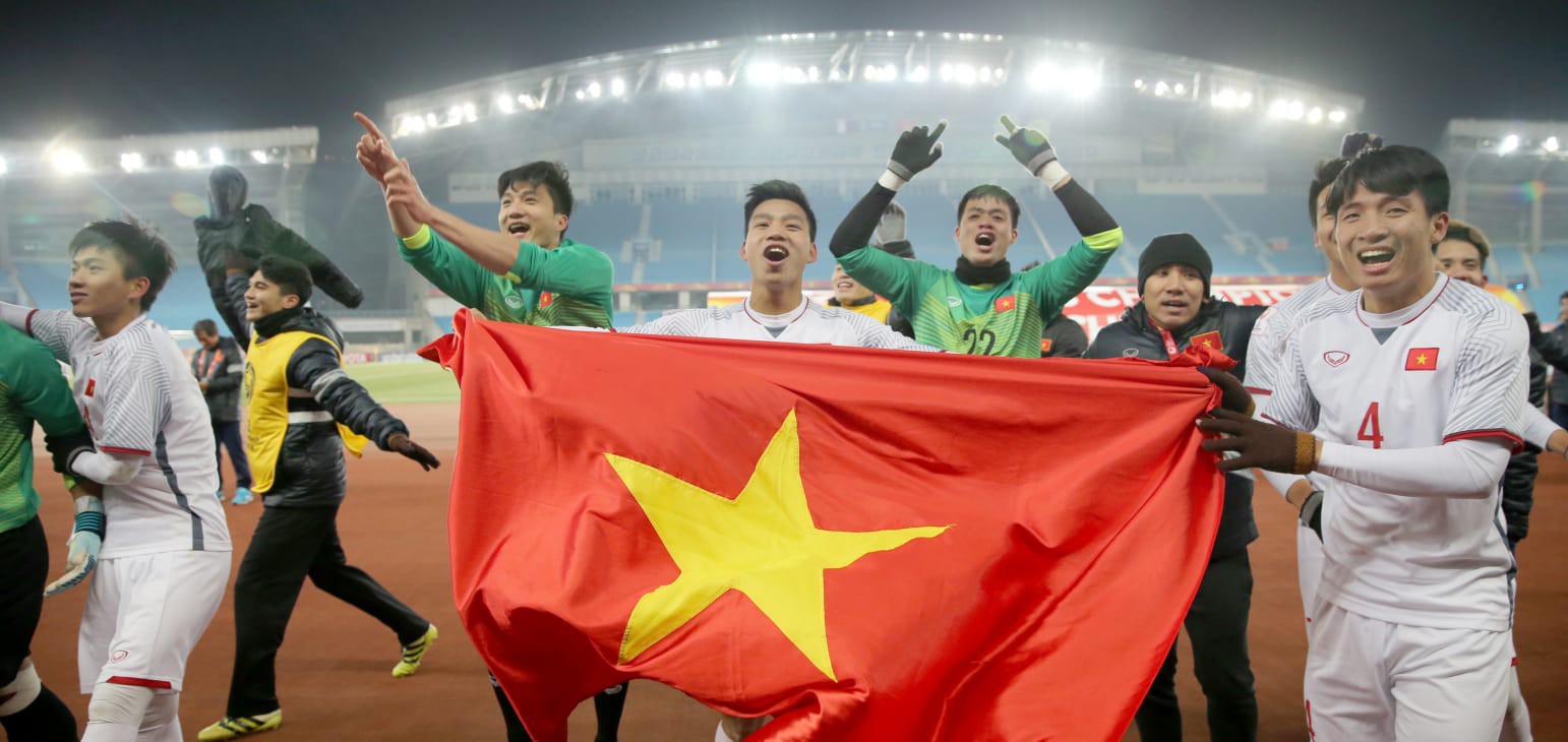 Có một đội tuyển nam tính, mạnh mẽ và gắn kết như U23 Việt Nam - Ảnh 1.