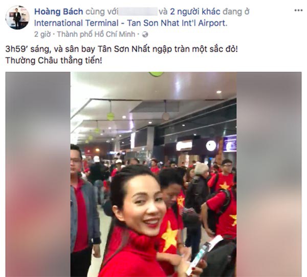 Sao Việt người bỏ show, người hào hứng sang Trung Quốc ủng hộ U23 Việt Nam - Ảnh 2. Sao Việt người bỏ show, người hào hứng sang Trung Quốc cổ vũ U23 Việt Nam 2