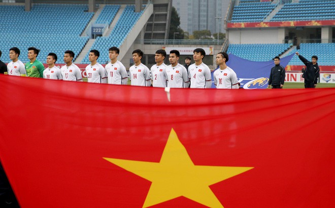 Chuyên cơ Tôi yêu Tổ quốc tôi của Vietjet đón đội tuyển U23 Việt Nam về nước - Ảnh 1.