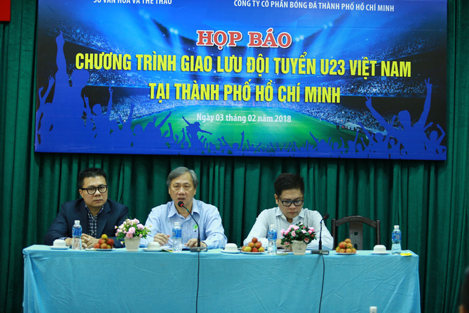 TP HCM trao thưởng 2,3 tỷ đồng cho đội U23 Việt Nam trong đêm giao lưu tại sân Thống Nhất - Ảnh 1.