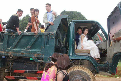 Xôn xao đám cưới chú rể lái xe tải cũ đi rước dâu ở Nam Định 6