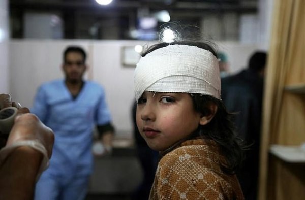 Thảm cảnh của những đứa trẻ tại thánh địa chết chóc Syria: Nỗi đau của các em vẫn chưa có hồi kết - Ảnh 14.