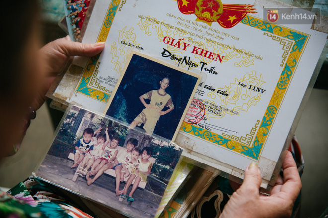 Về thăm ngôi nhà xuống cấp của gia đình thủ môn U23 Việt Nam: Mẹ ung thư, cha mất khả năng lao động - Ảnh 10.