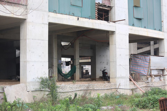 Hà Nội: Cư dân kêu cứu vì đóng tiền 3 năm chung cư vẫn ngổn ngang bê tông, sắt thép - Ảnh 10.
