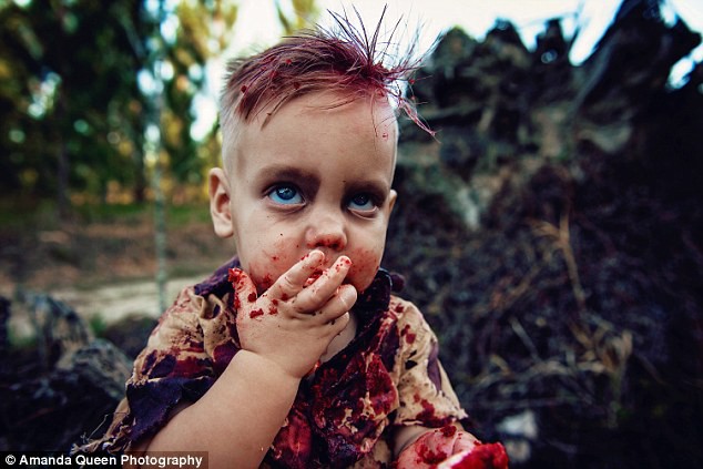 Tổ chức sinh nhật cho con theo chủ đề zombie ăn não, người mẹ trẻ bị ném đá dữ dội dù chưa ai biết nguyên do thực sự - Ảnh 2.