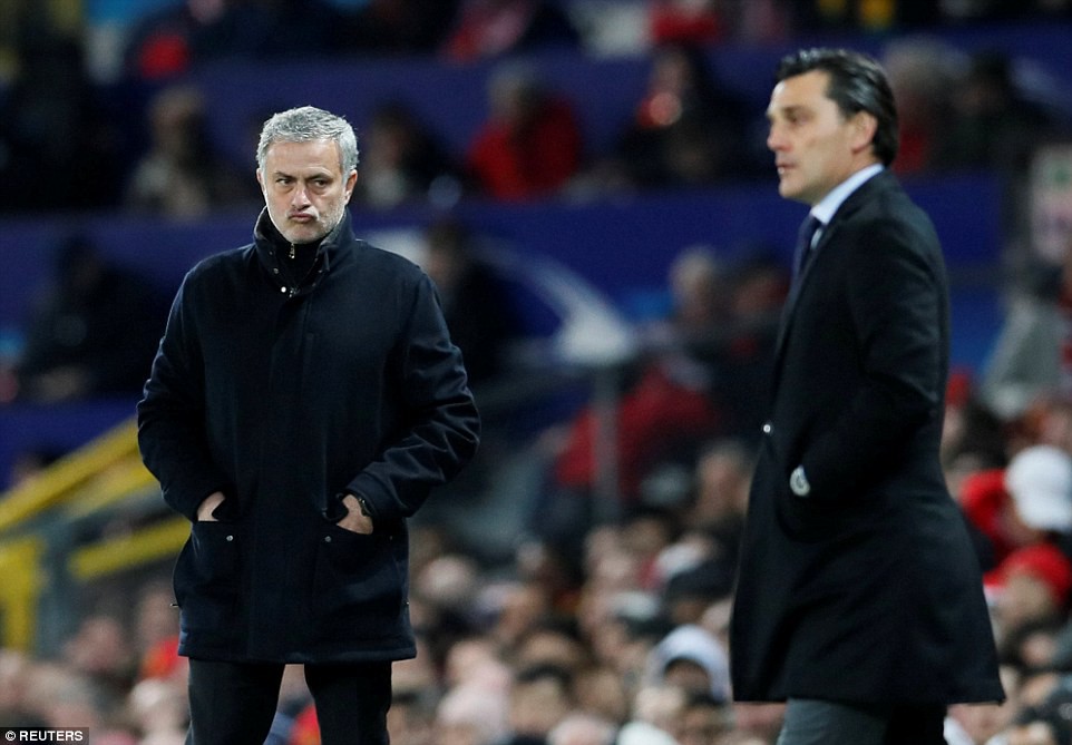Man Utd nhạt nhòa, bị đá văng khỏi Champions League - Ảnh 11. Man Utd nhạt nhòa, bị đá văng khỏi Champions League 10