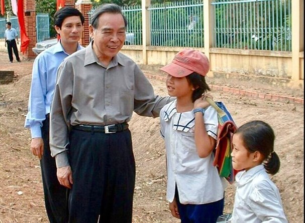 Nguyên Phó Thủ tướng Phạm Gia Khiêm: Anh Sáu Khải là Thủ tướng xóa đói giảm nghèo - Ảnh 1.