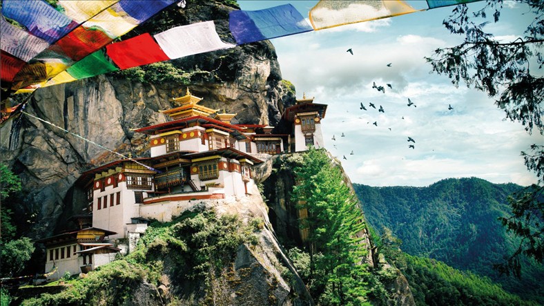 Ngày Quốc tế hạnh phúc: Câu chuyện về Bhutan và những con người luôn nhìn đời bằng ánh mắt lạc quan - Ảnh 1.