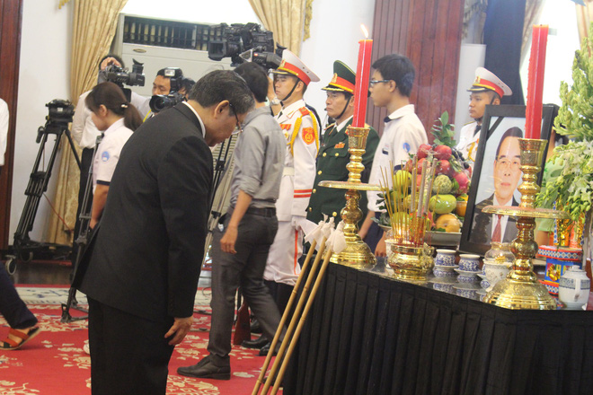 Nhiều đoàn ngoại giao đến viếng cố Thủ tướng Phan Văn Khải - Ảnh 10.