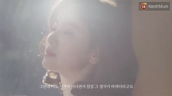 Clip phỏng vấn Song Hye Kyo: Nhan sắc đỉnh cao khó tin, nhưng lối suy nghĩ và trả lời thông minh của cô mới là điều gây bão 2 Clip phỏng vấn Song Hye Kyo: Nhan sắc đỉnh cao khó tin, nhưng lối suy nghĩ và trả lời thông minh của cô mới là điều gây bão 2