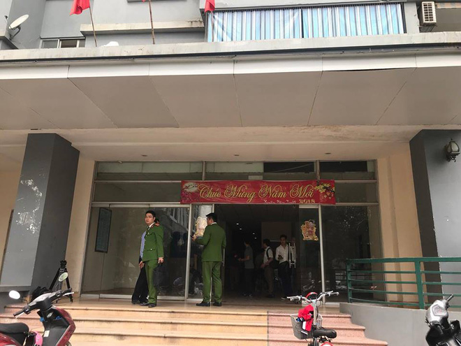Cháy chung cư ở Hà Nội, dân phản ánh hệ thống chuông báo cháy không hoạt động - Ảnh 1. Hệ thống chuông báo cháy không hoạt động sau vụ cháy chung cư ở Hà Nội 1