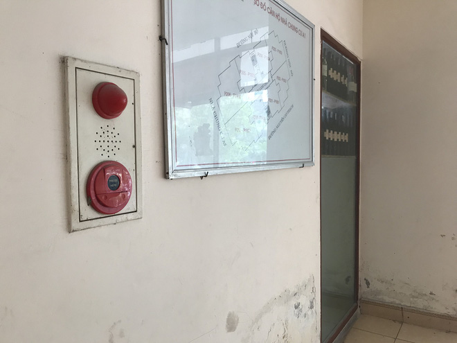 Cháy chung cư ở Hà Nội, dân phản ánh hệ thống chuông báo cháy không hoạt động - Ảnh 6. Hệ thống chuông báo cháy không hoạt động sau vụ cháy chung cư ở Hà Nội 3