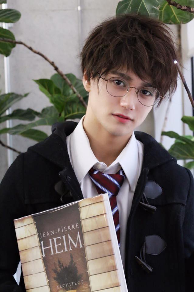 Chẳng ai nghĩ Harry Potter có thể là người châu Á cho đến khi có chàng trai này - Ảnh 2.