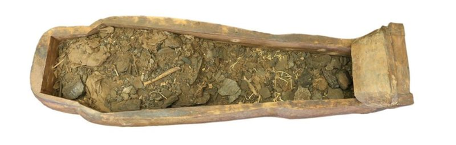 Bất ngờ phát hiện xác ướp trong một chiếc quan tài tưởng chừng trống rỗng tại viện bảo tàng Úc - Ảnh 3.